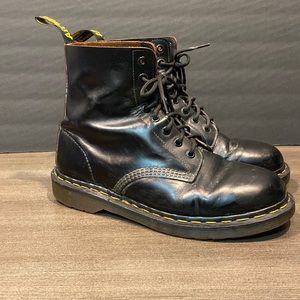Dr. Martens Made In England Combat Boots Men’s 9 or Women’s 11